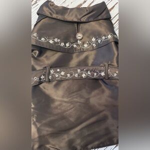 Stylist Brown Trench Coat with Lavish Embroidered Flowers 
Small